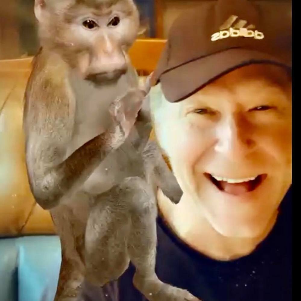 Meet your Posher, Bill